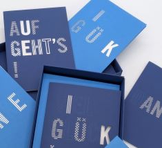 Grußkarten veredelt mit Heißprägung, Blindprägung und Lasercut