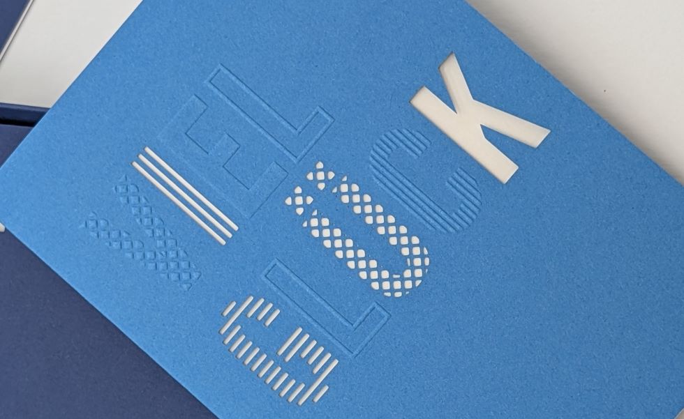 Naturpapier mit Blindprägung und Lasercut - eine edle Kombination